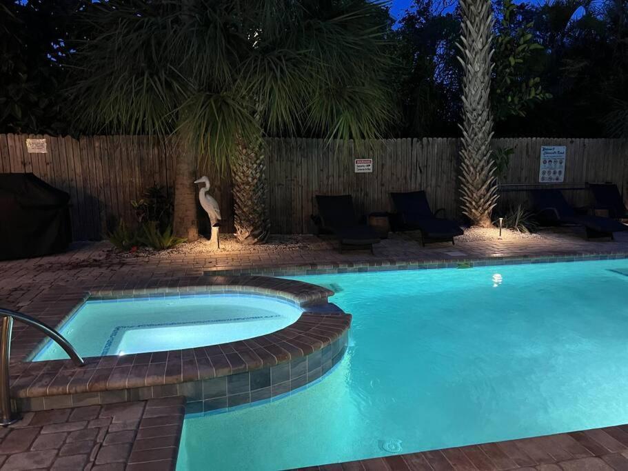 Seaside Retreat Cottages #4 Clearwater Beach Exterior photo